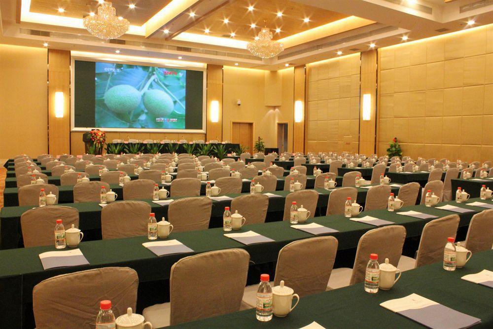 New Cozy Harbour Hotel Наньнин Экстерьер фото