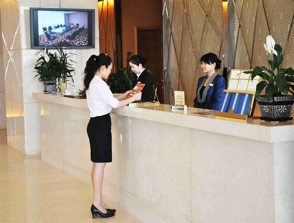 New Cozy Harbour Hotel Наньнин Экстерьер фото